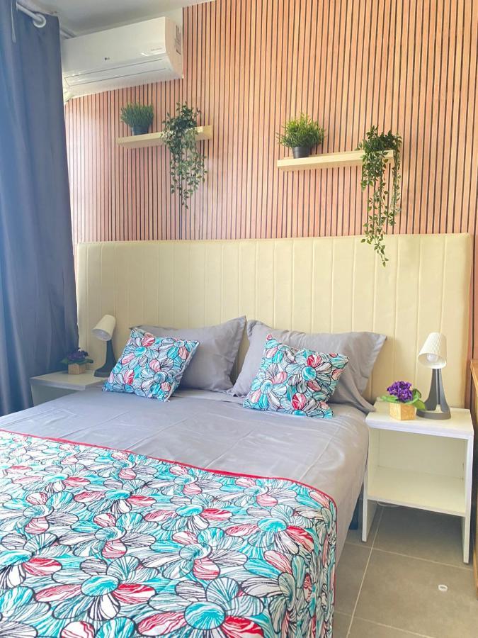 Quarto Nº7 Familia Veiga - Central Praia Kültér fotó