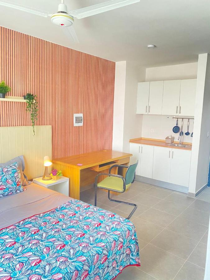 Quarto Nº7 Familia Veiga - Central Praia Kültér fotó