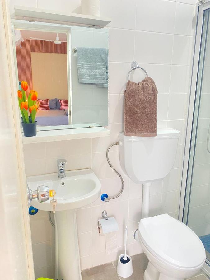 Quarto Nº7 Familia Veiga - Central Praia Kültér fotó